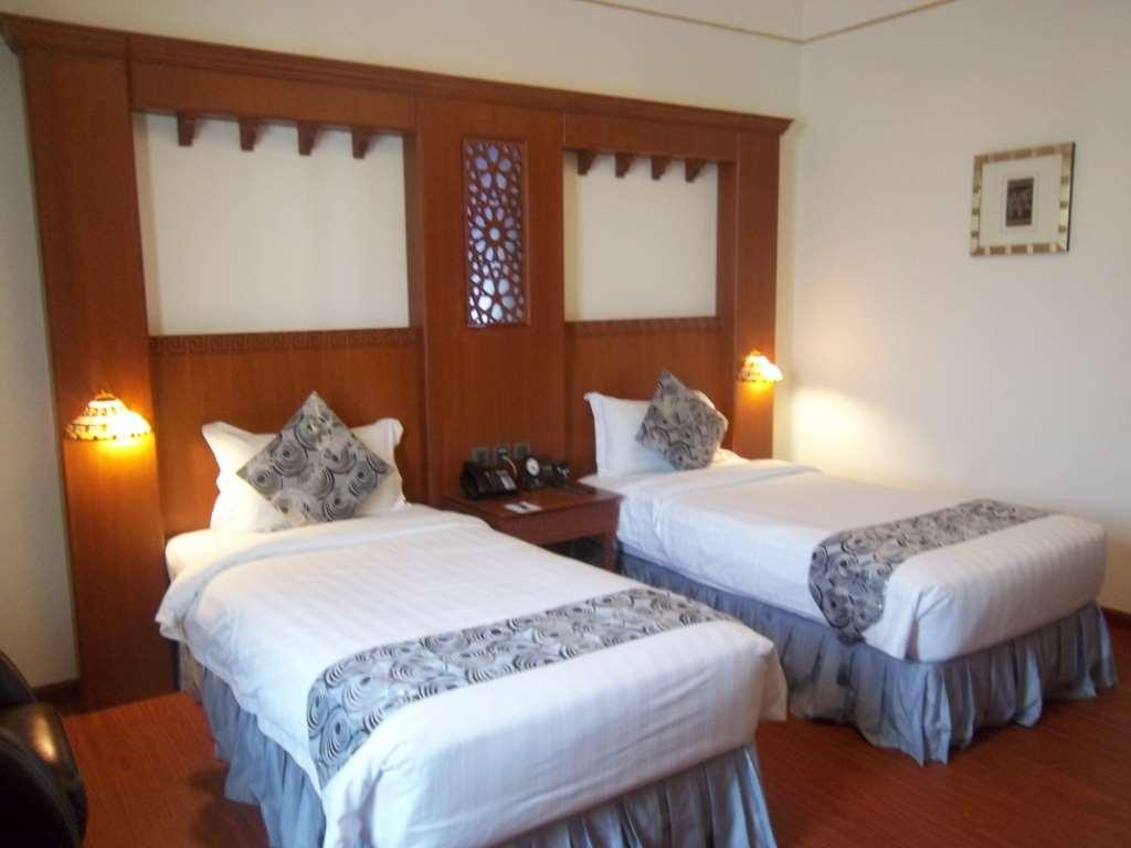 The Platinum 3* Maskat