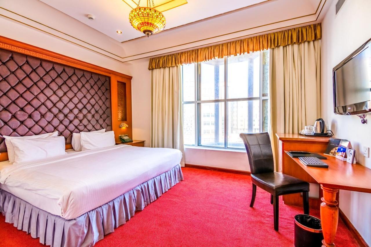 Hotel The Platinum