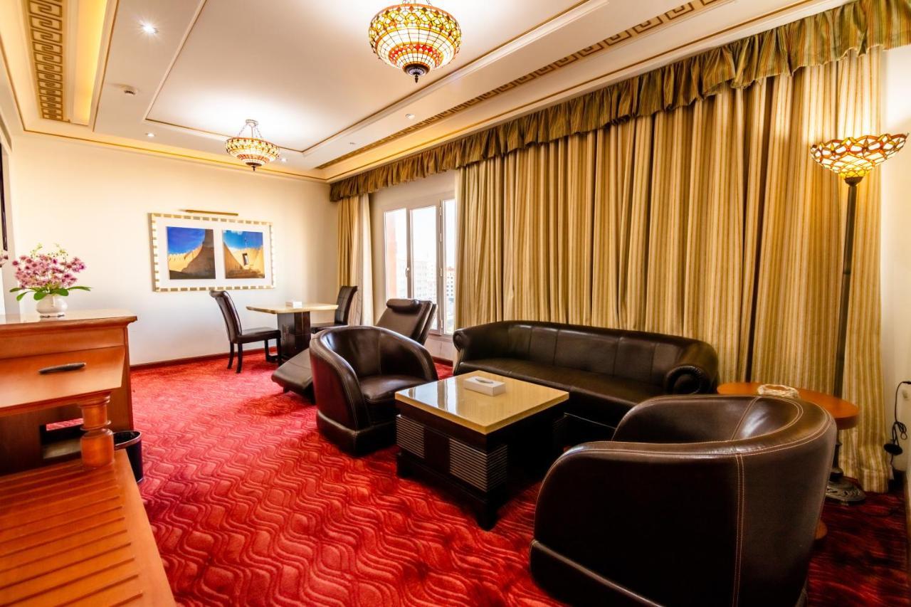 The Platinum Hotel